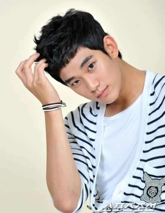 หนุ่มน้อยน่ารัก Kim soo hyun จากชีรี่ย์เกาหลี Dream High