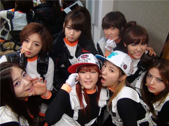 T - ara & 5Dolls