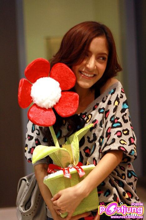 พิ้งกี้  Arrow Summer