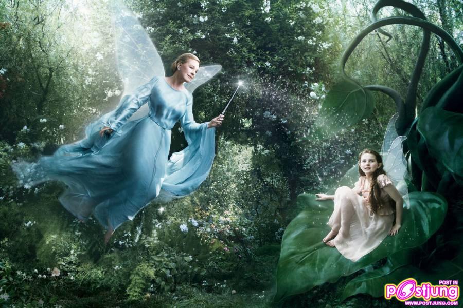 Penelope Cruz: Disney's Belle in New Annie Leibovitz Pics