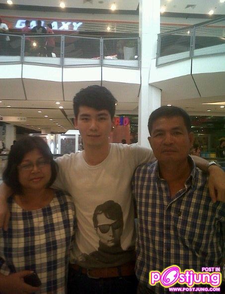 พี่เขาไม่รู้เรื่องด้วยนะค่ะ อย่าไปว่าเขานะ แค่เราเป็น FC