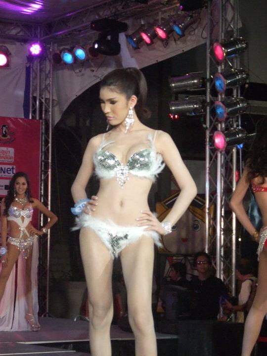 มิสทิฟฟานี่ 2011 จะประกวดเมื่อไหร่