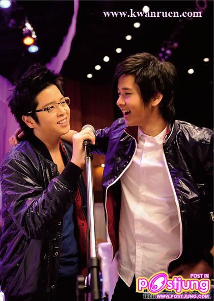 คู่พี่น้องดารา