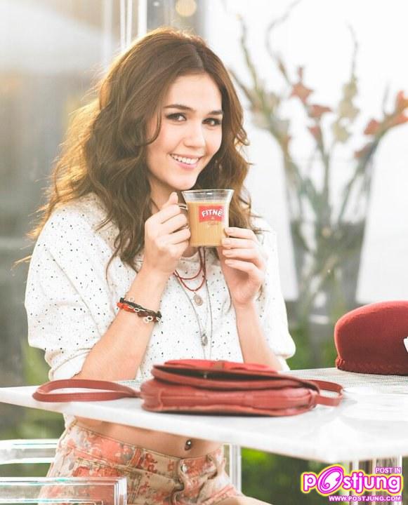 ชมพู่ เบี้องหลังถ่ายโฆษณา ฟิตเน่ คอฟฟี่ (ชุดใหม่)