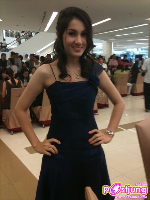 สาวลูกครึ่งเนปาลคะ สวยมากแต่ขี้อายไปนิดนึง