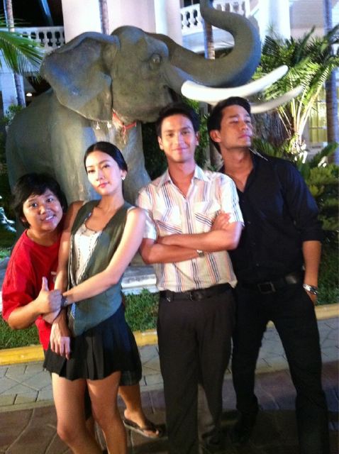 นุ่น วรนุชกับเพื่อนๆดารา ณ กองถ่ายละคร ค่าของคน