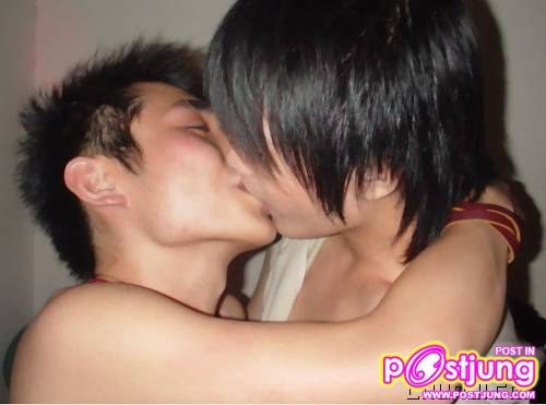 Boy kiss -3-