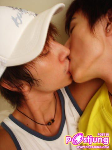 Boy kiss -3-