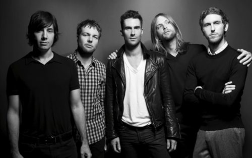 Adam Levine แห่งวง Maroon 5 เจ้าค่ะ