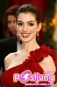 Anne Hathaway