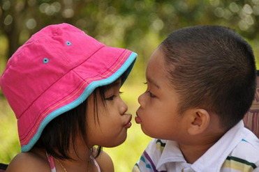 love love รักกัน รักกัน