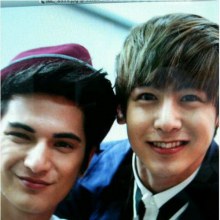 ชิน VS นิชคุณ ใครหล่อกว่ากันเอ่ย?