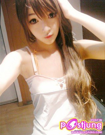 หวัง เจี่ย ยุ่น สาวที่หน้าตาน่าร๊ากมากค่ะเหมือนตุ๊กตาเลย