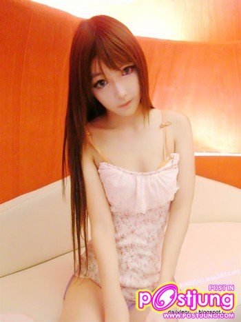 หวัง เจี่ย ยุ่น สาวที่หน้าตาน่าร๊ากมากค่ะเหมือนตุ๊กตาเลย