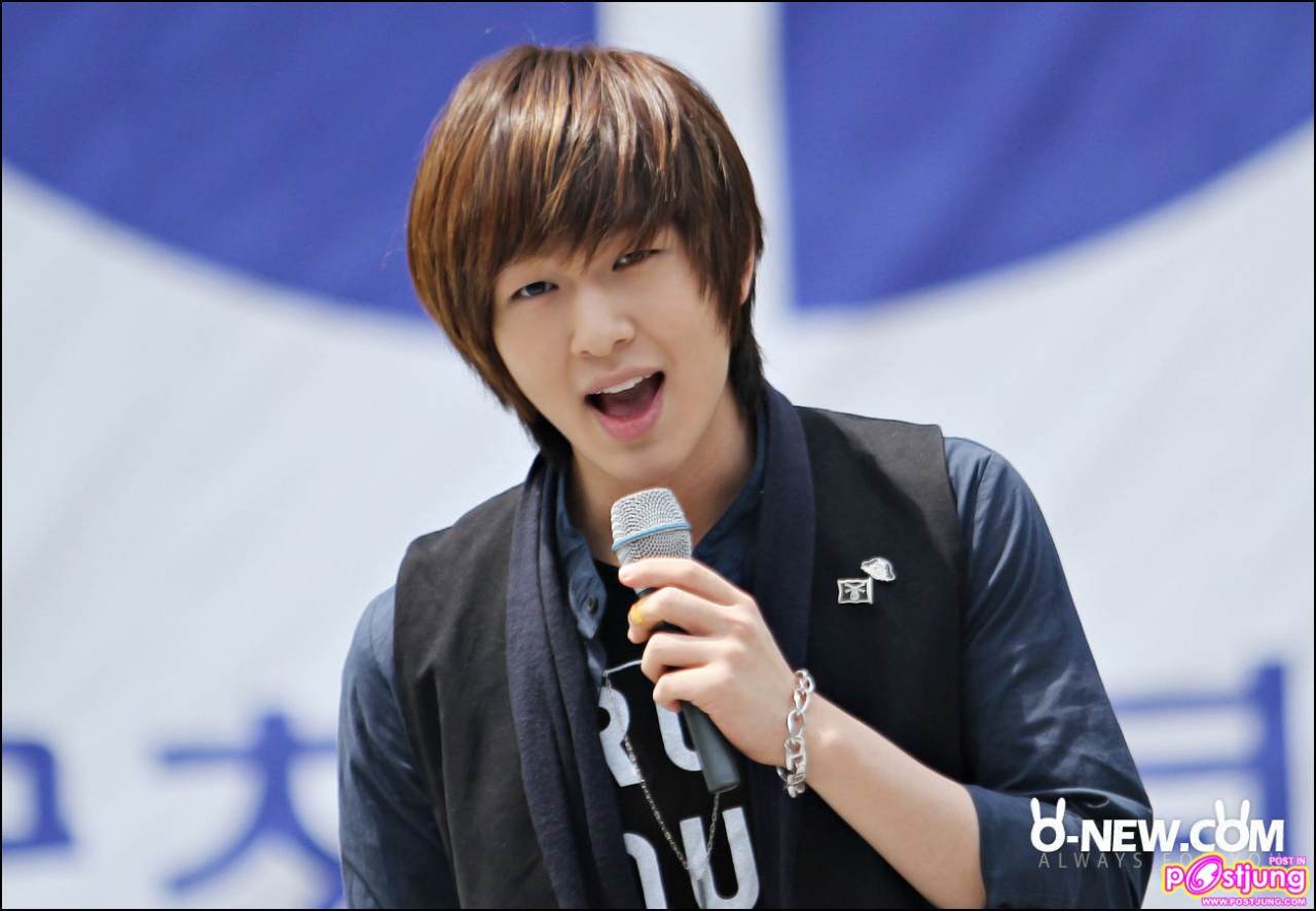 ONEW OF SHINEE