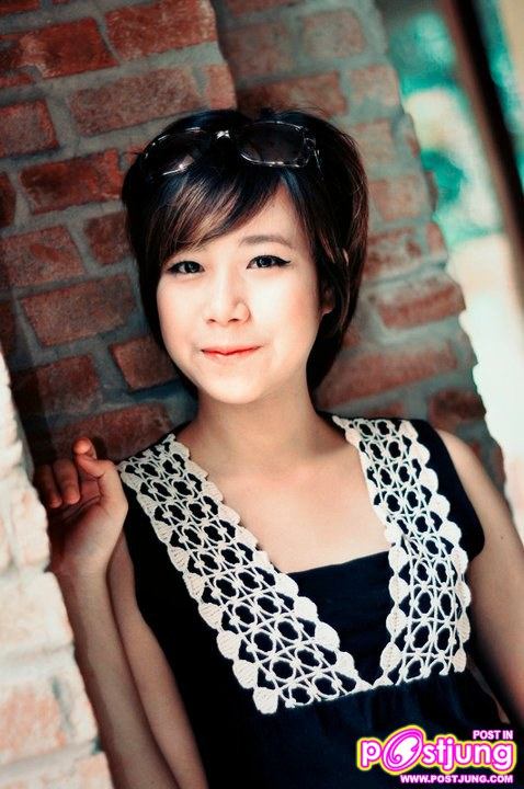 สาวหมวยผมสั้น