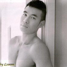 อัษฎาบดินทร์ หนุ่มCenterfold จากVolume no.140 Fab.2011