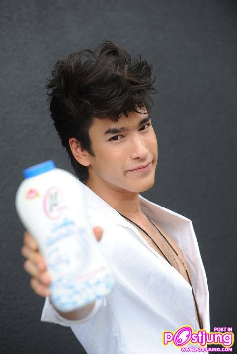 ณเดชน์..ภาพเบื้องหลังถ่ายโฆษณา 12 Plus แป้งเย็น เอ็กซ์ตร้า คูล แอนตี้แบคทีเรีย