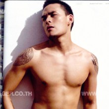 นายแทค หนุ่มก้นงาม