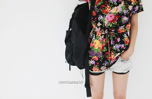 แฟชั่นแต่งตัวสดใส น่ารักฉบับสาวๆ