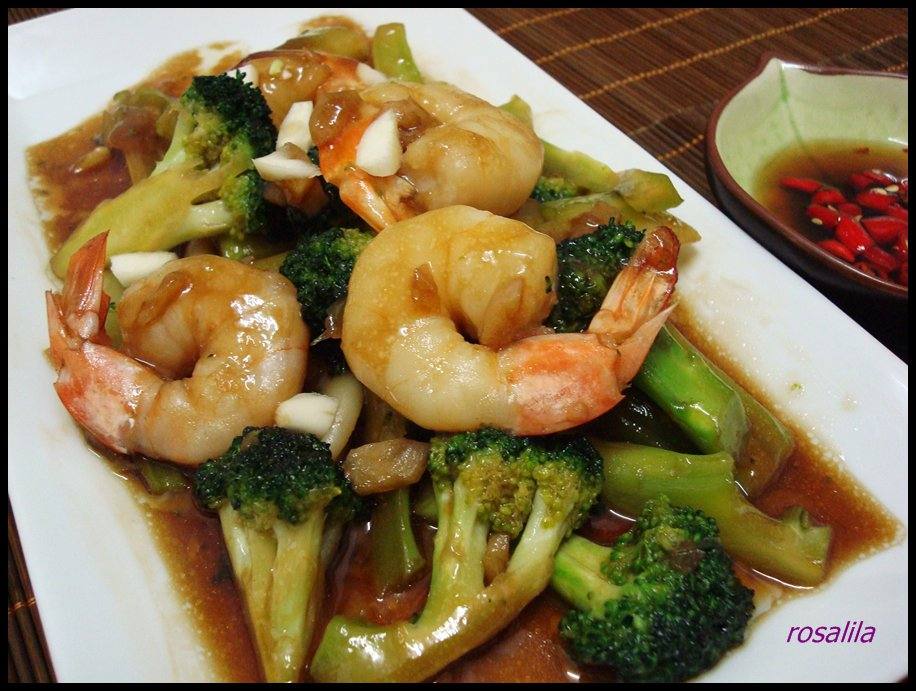 ชาวโพสจังที่น่ารัก หิวรึยังเอ่ย อาหารมาเสิร์ฟแล้วค่ะ