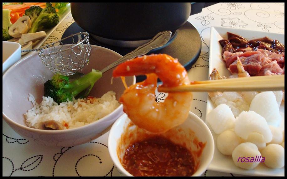 ชาวโพสจังที่น่ารัก หิวรึยังเอ่ย อาหารมาเสิร์ฟแล้วค่ะ