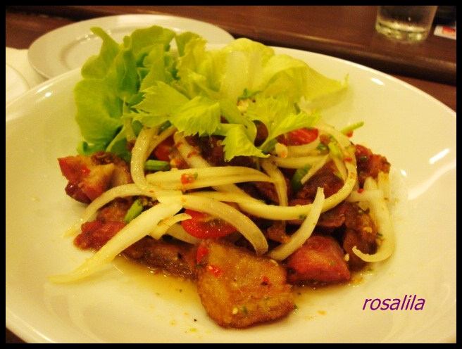ชาวโพสจังที่น่ารัก หิวรึยังเอ่ย อาหารมาเสิร์ฟแล้วค่ะ