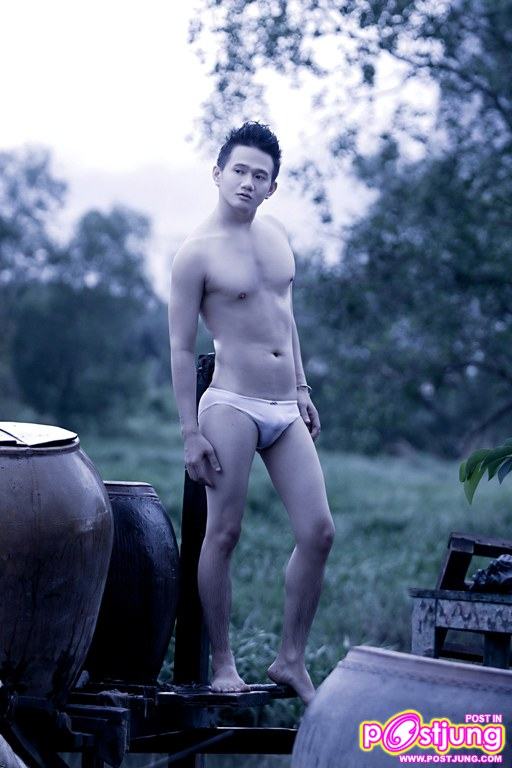 Vietnam underwear model