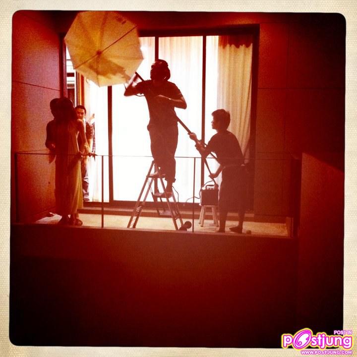 มาร์กี้ & บอย ปกรณ์ เบี้องหลังถ่ายแบบนิตยสารกุลสตรี มีนาคม 2554