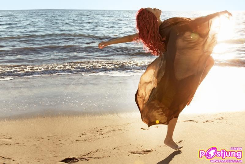 Rihanna [Living Out Loud] @ Vogue April 2011 issue