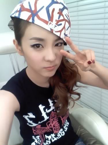 ซานดาร่า 2NE1