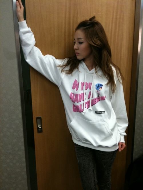 ซานดาร่า 2NE1