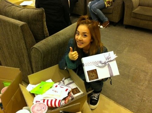 ซานดาร่า 2NE1