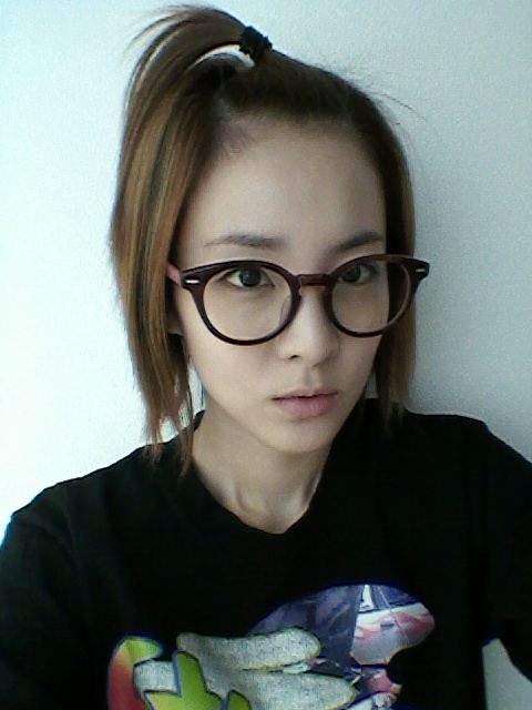 ซานดาร่า 2NE1