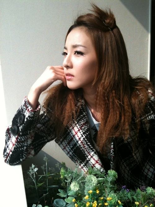 ซานดาร่า 2NE1