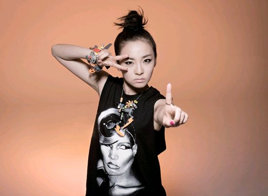 ซานดาร่า 2NE1