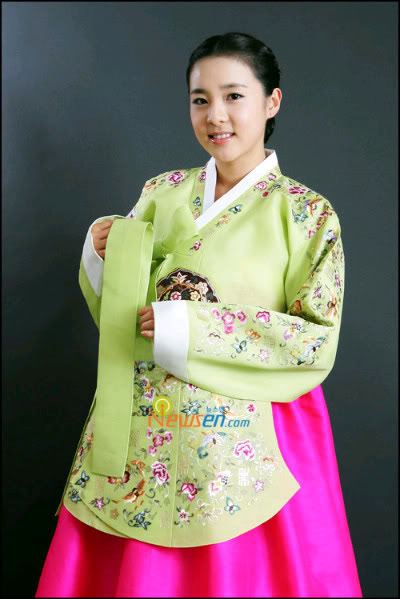 ซานดาร่า 2NE1