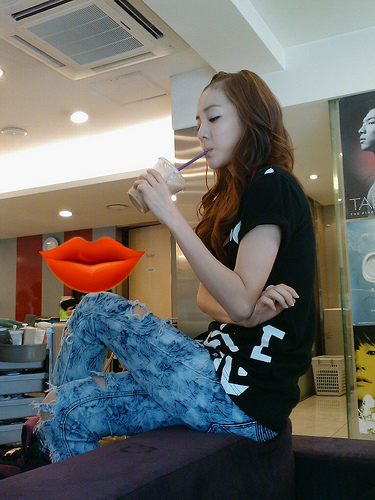 ซานดาร่า 2NE1