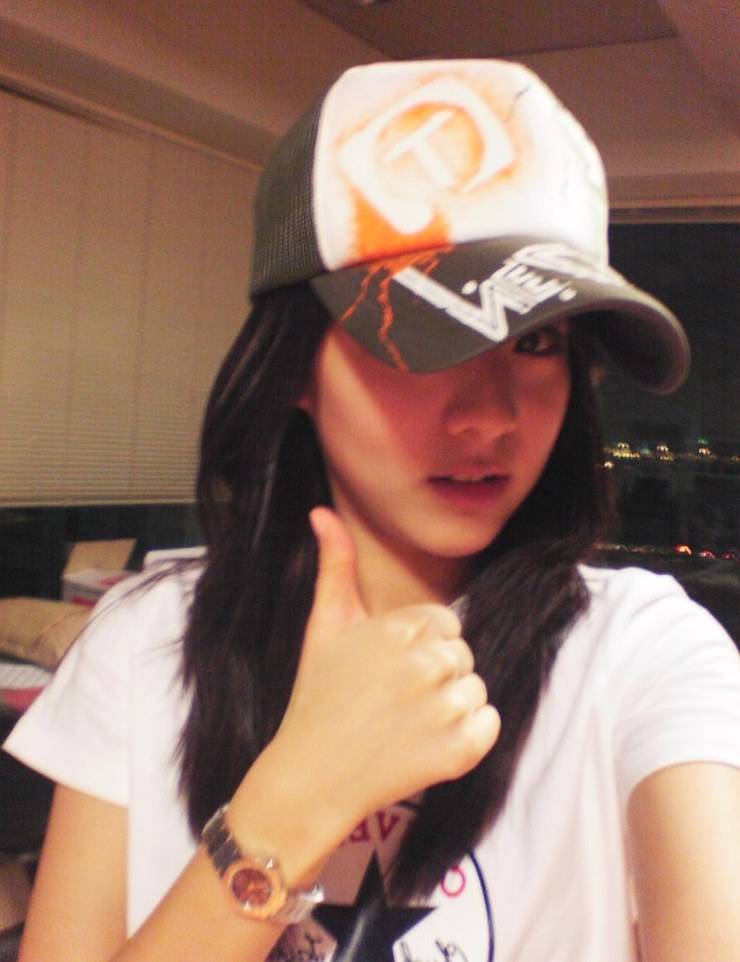 ซานดาร่า 2NE1