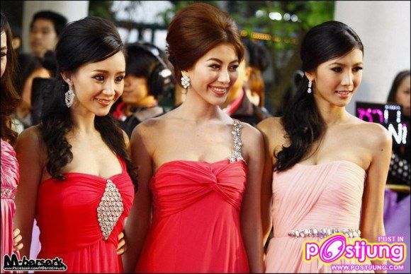 ภาพจากงานไนท์เอนเตอร์เทนอวอร์ด2011