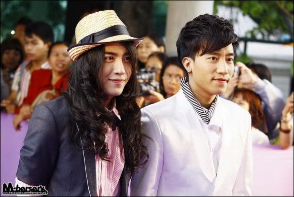 ภาพจากงานไนท์เอนเตอร์เทนอวอร์ด2011