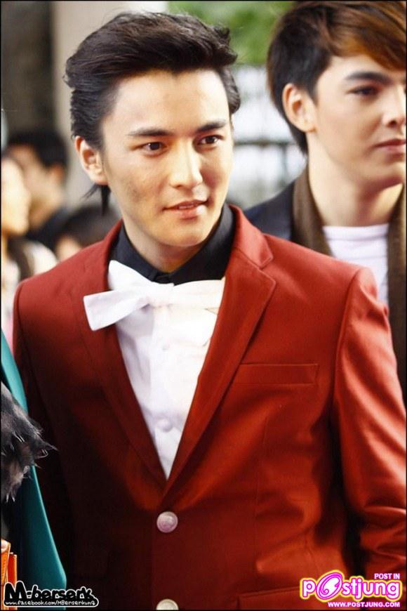 ภาพจากงานไนท์เอนเตอร์เทนอวอร์ด2011