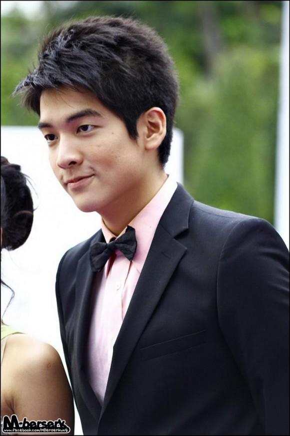 ภาพจากงานไนท์เอนเตอร์เทนอวอร์ด2011