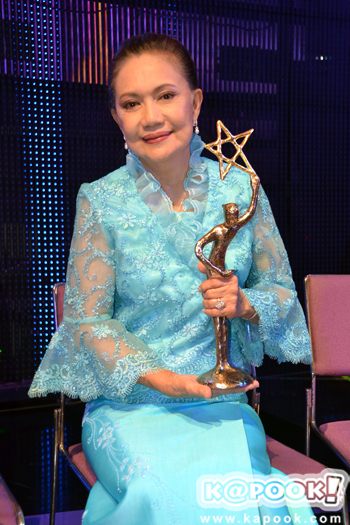 ภาพจากงานไนท์เอนเตอร์เทนอวอร์ด2011