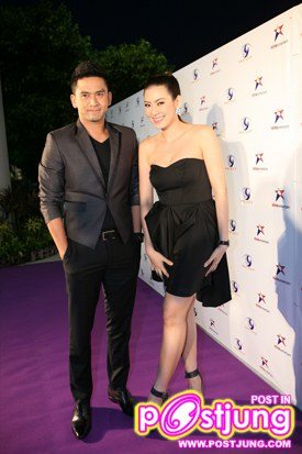 ภาพจากงานไนท์เอนเตอร์เทนอวอร์ด2011