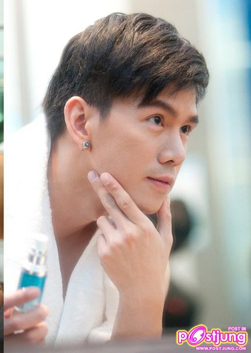 กำปั้น พีระ พาณิชย์พงส์ @THE MEN'S TIME vol.1 no.1 November 2010