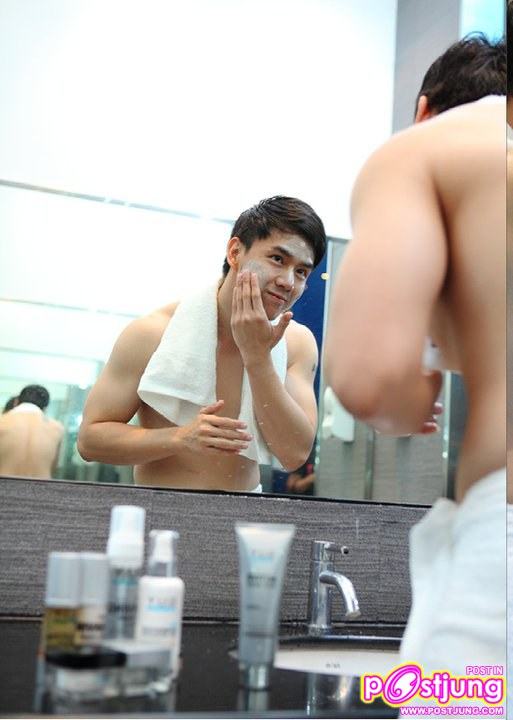 กำปั้น พีระ พาณิชย์พงส์ @THE MEN'S TIME vol.1 no.1 November 2010