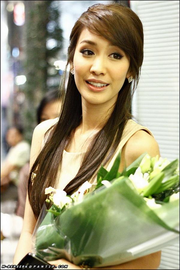 จุ๋ย มิน แพนเค้ก และพลอย ในงานเดียวกัน