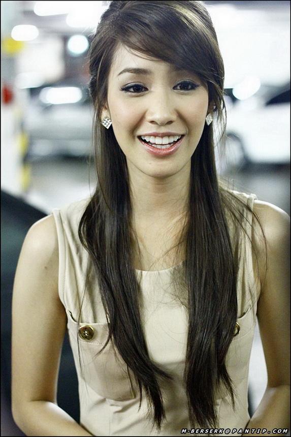 จุ๋ย มิน แพนเค้ก และพลอย ในงานเดียวกัน