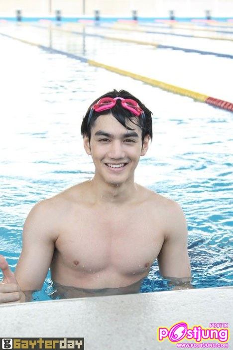 รวมภาพ เม้าส์ B.O.Y ในเรื่องโลมา